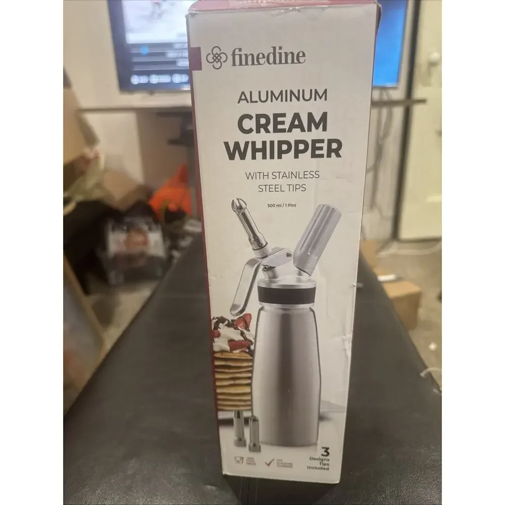 FineDine Aluminum Cream Whipper with Stainless Steel Tips